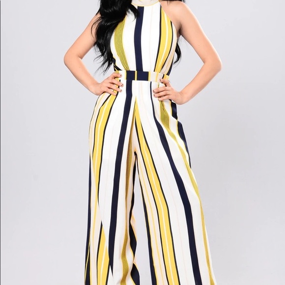 *NWT* Fashion Nova-Spot Light On Me Jumpsuit - Picture 1 of 8